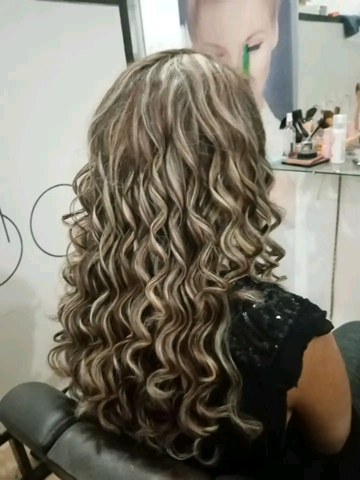 Ash Blonde Curls